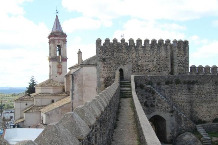 Villa Casa Corredera Cumbres Mayores Exterior foto