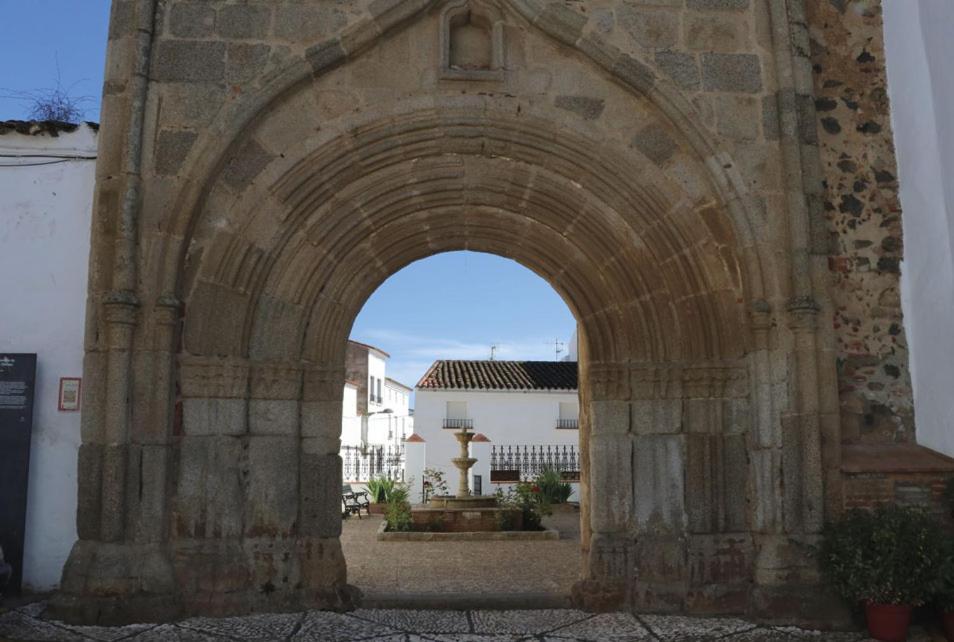 Villa Casa Corredera Cumbres Mayores Exterior foto
